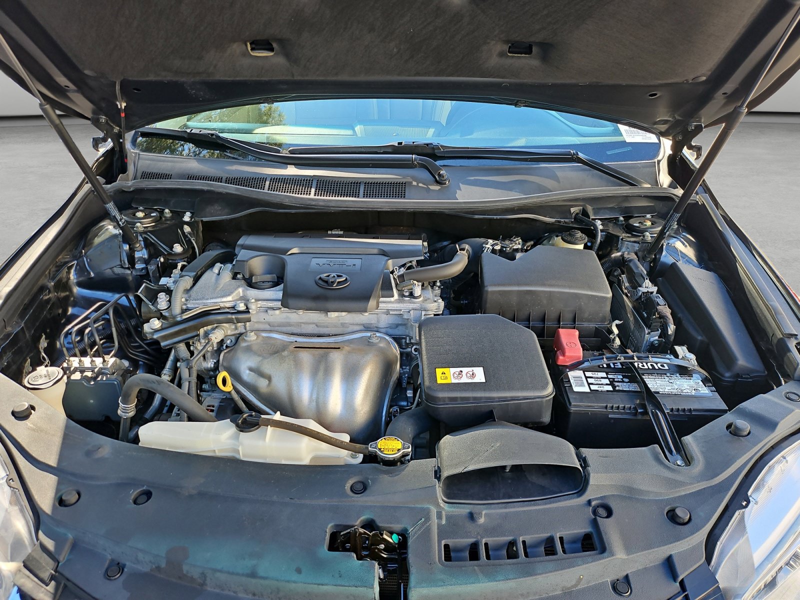 Used 2015 Toyota Camry XLE FWD image 36