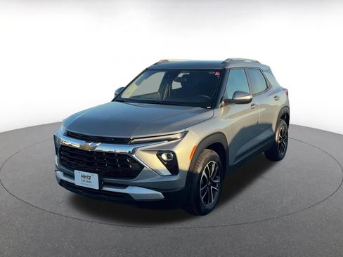 Used 2025 Chevrolet TrailBlazer LT image 7