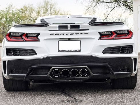 Used 2026 Chevrolet Corvette Z06 w/ Stealth Interior Trim Package RWD image 7