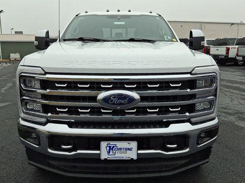 Used 2023 Ford F250 Lariat w/ Chrome Package image 2