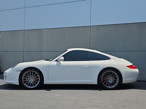 Used 2009 Porsche 911 Carrera S RWD image 2