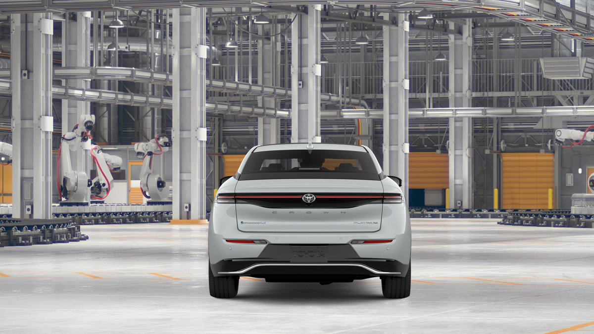 New 2027 Toyota Crown Platinum AWD/4WD image 8
