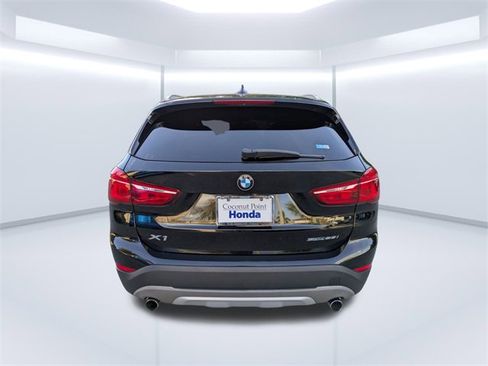 Used 2018 BMW X1 sDrive28i w/ Convenience Package image 5