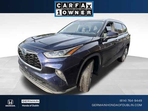 Used 2022 Toyota Highlander Platinum AWD/4WD image 1