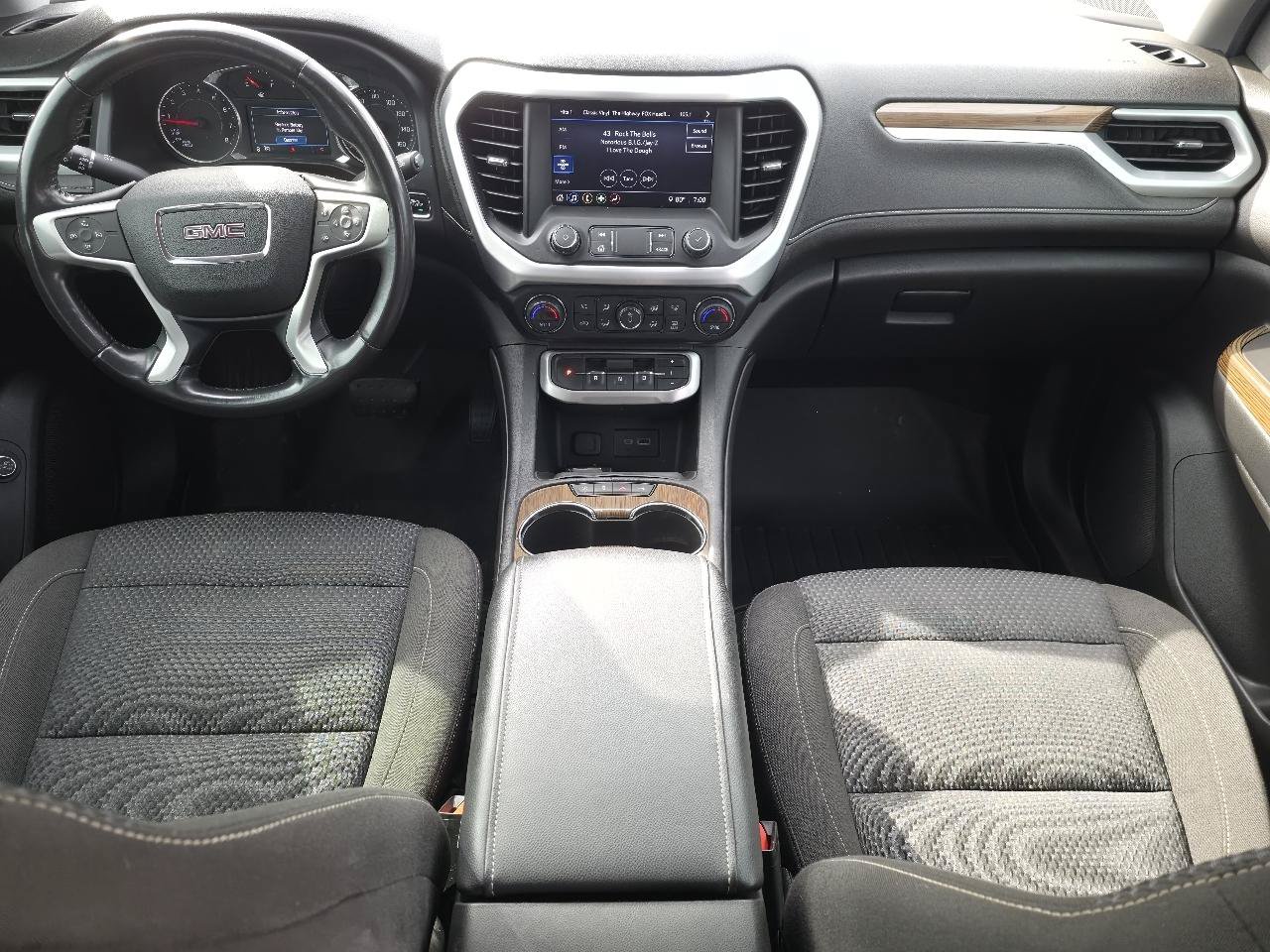 Used 2020 GMC Acadia SLE w/ Driver Convenience Package AWD/4WD image 23