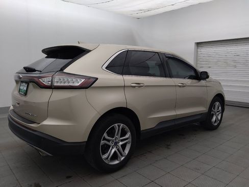 Used 2017 Ford Edge Titanium w/ Equipment Group 301A FWD image 10