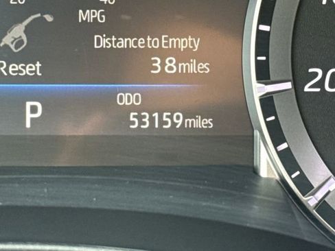 Used 2022 Toyota Highlander XLE image 24