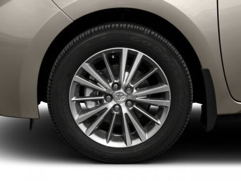 Certified 2016 Toyota Corolla LE FWD image 11