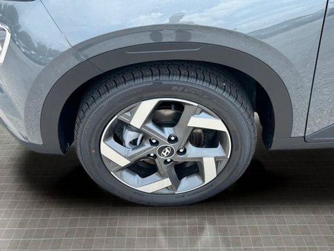 New 2026 Hyundai Venue SEL FWD image 21
