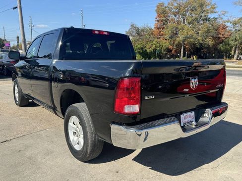 Used 2021 RAM 1500 Classic SLT image 7