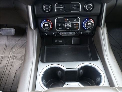 Used 2021 Chevrolet Tahoe LT image 14