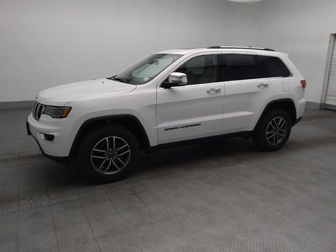 Used 2019 Jeep Grand Cherokee Limited w/ Luxury Group II AWD/4WD image 2