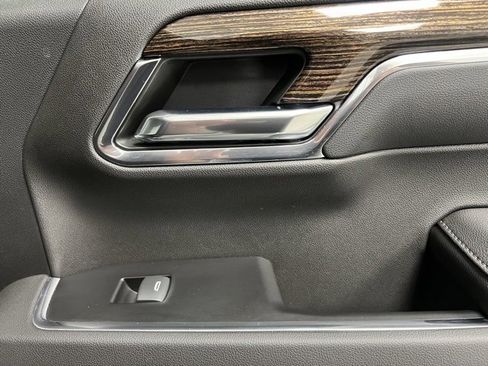 Used 2022 GMC Sierra 1500 Elevation w/ Preferred Package image 48