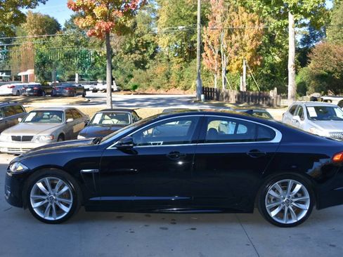 Used 2013 Jaguar XF 3.0 image 13