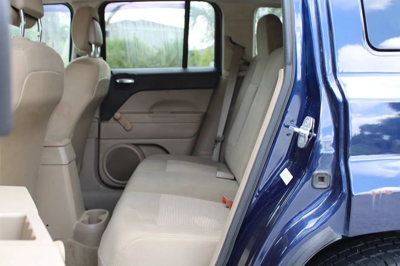 Used 2014 Jeep Patriot Sport FWD image 7
