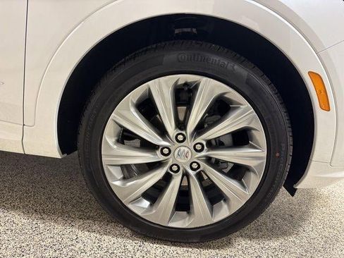 Used 2025 Buick Envista Avenir image 31
