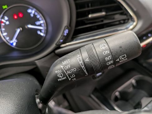 Certified 2023 MAZDA CX-30 AWD 2.5 S w/ Preferred Package image 18