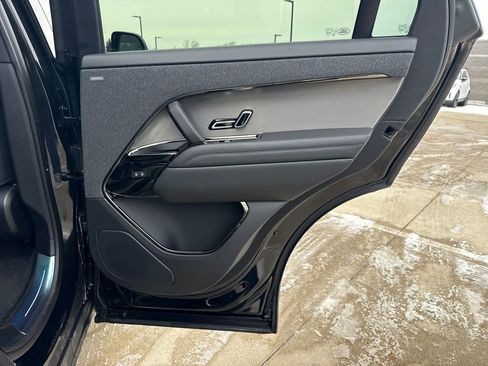 New 2026 Land Rover Range Rover Sport SE image 17