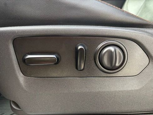 Used 2020 GMC Sierra 2500 AT4 w/ Gooseneck/5TH Wheel Package image 27