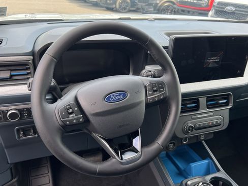 New 2025 Ford Maverick XLT w/ XLT Luxury Package image 16