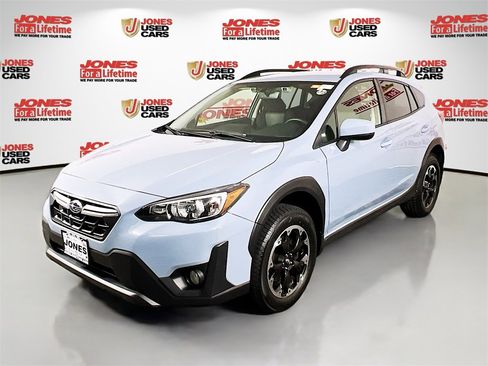 Used 2023 Subaru Crosstrek 2.0i Premium image 12