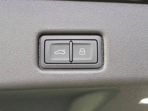 New 2026 Audi Q5 Premium Plus AWD/4WD image 22