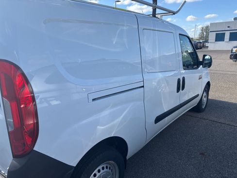 Used 2021 RAM ProMaster City Tradesman FWD image 9