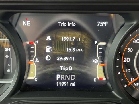 Used 2024 Jeep Gladiator Sport AWD/4WD image 20