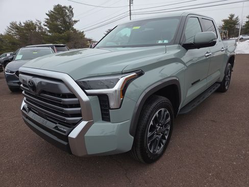 Used 2024 Toyota Tundra Limited image 7