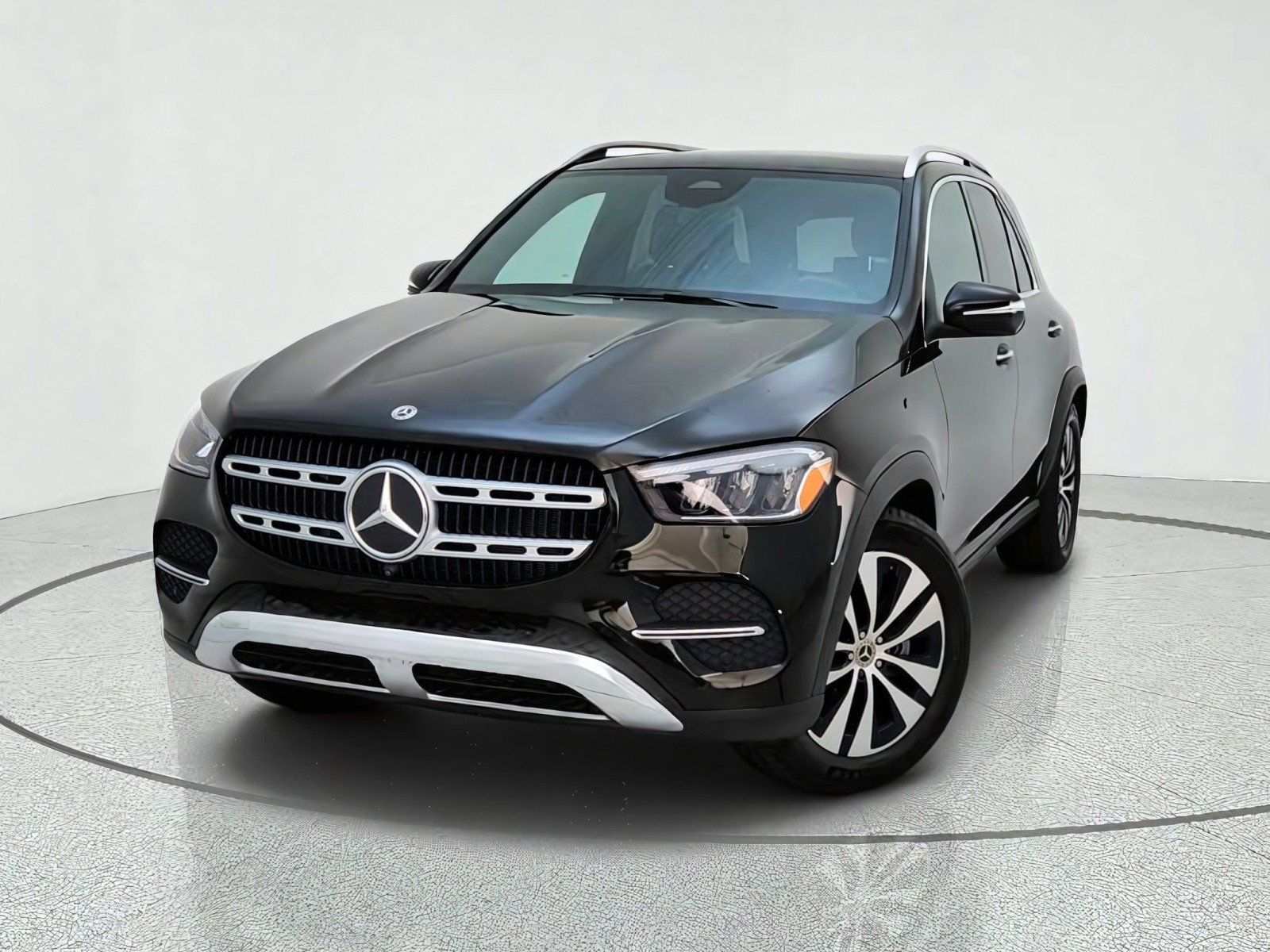 Certified 2026 Mercedes-Benz GLE 350 4MATIC image 2