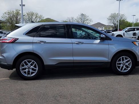 Certified 2024 Ford Edge SEL AWD/4WD image 11