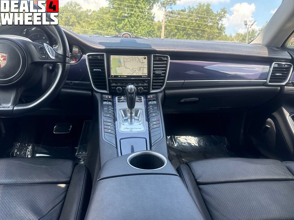 Used 2013 Porsche Panamera 4 Platinum Edition w/ Sport Chrono Pkg AWD/4WD image 20