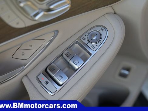 Used 2022 Mercedes-Benz GLC 300 4MATIC w/ Premium Package Lite image 25