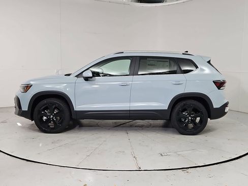 New 2026 Volkswagen Taos SEL AWD/4WD image 3