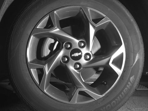 Used 2025 Chevrolet Trax LT w/ LT Convenience Package image 12