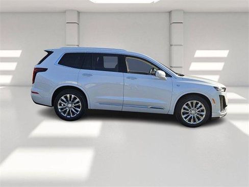 New 2025 Cadillac XT6 Premium Luxury w/ Technology Package image 6
