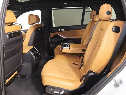 Used 2023 BMW X7 xDrive40i w/ M Sport Package image 56