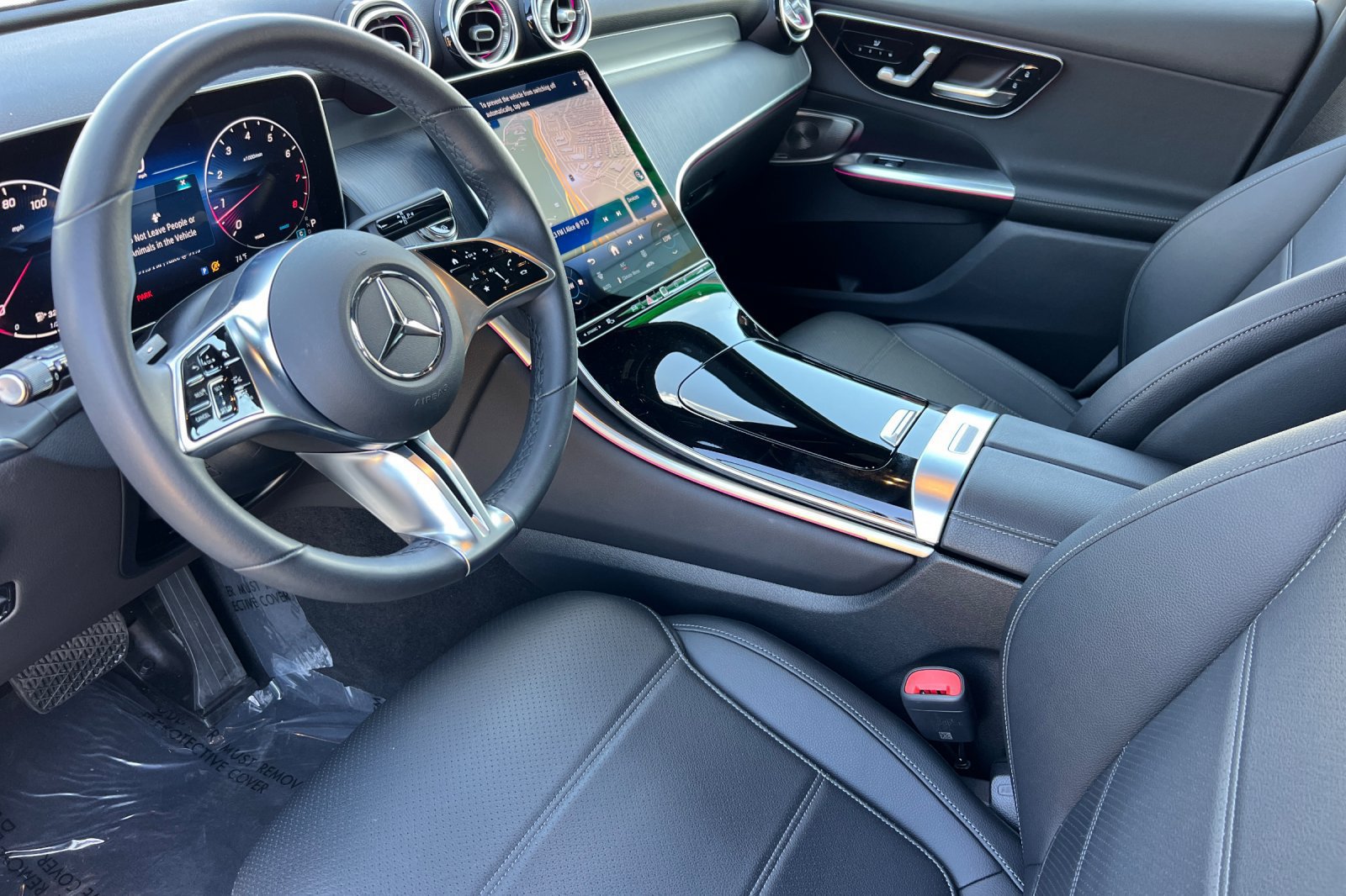Used 2026 Mercedes-Benz GLC 300 image 14
