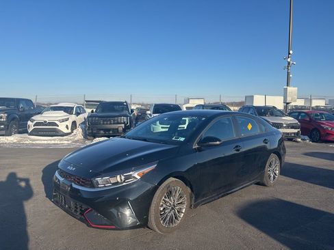 Certified 2023 Kia Forte GT-Line w/ GT-Line Technology Package image 7