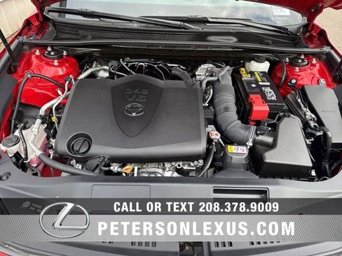 Used 2022 Toyota Avalon XLE image 9