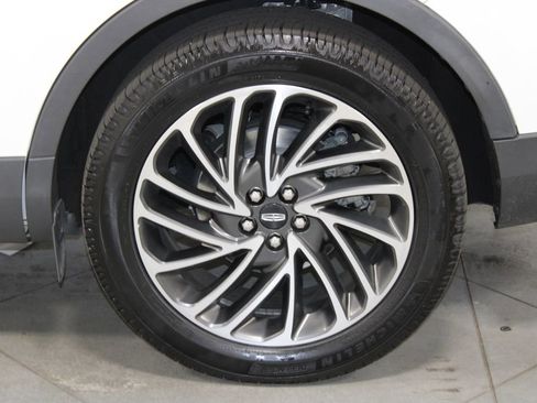 Used 2020 Lincoln Nautilus Reserve w/ Equipment Group 201A image 19