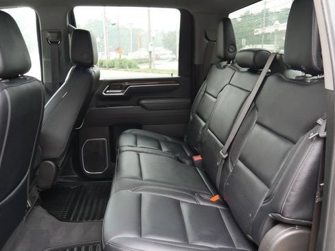 Used 2025 Chevrolet Silverado 2500 LT w/ Safety Package AWD/4WD image 26