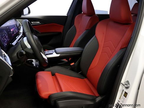 Certified 2025 BMW X1 xDrive28i w/ Premium Package image 10