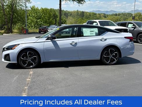 New 2026 Nissan Altima 2.5 SR FWD image 5