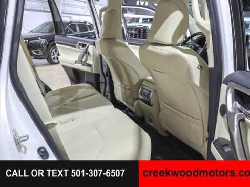 Used 2023 Lexus GX 460 Premium w/ Premium Plus Package AWD/4WD image 16