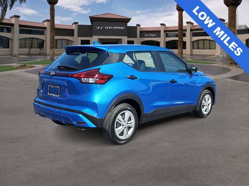 Used 2024 Nissan Kicks S w/ Interior Electronics Package FWD image 8