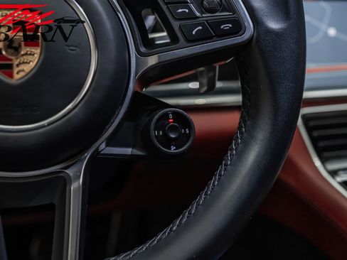 Used 2020 Porsche Panamera GTS image 34