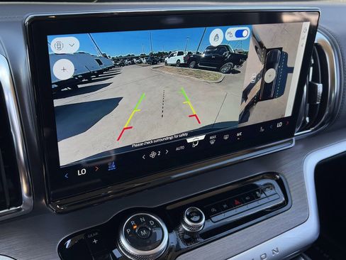 New 2025 Ford Expedition Platinum w/ Driver's Package image 49