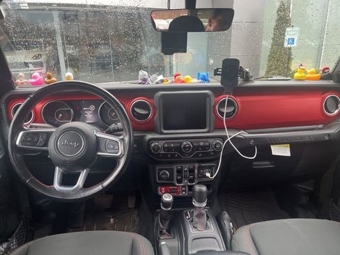 Used 2021 Jeep Wrangler Unlimited Rubicon image 7