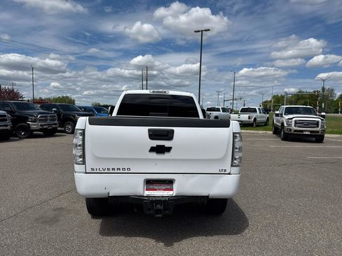 Used 2011 Chevrolet Silverado 2500 LTZ w/ LTZ Plus Package AWD/4WD image 4